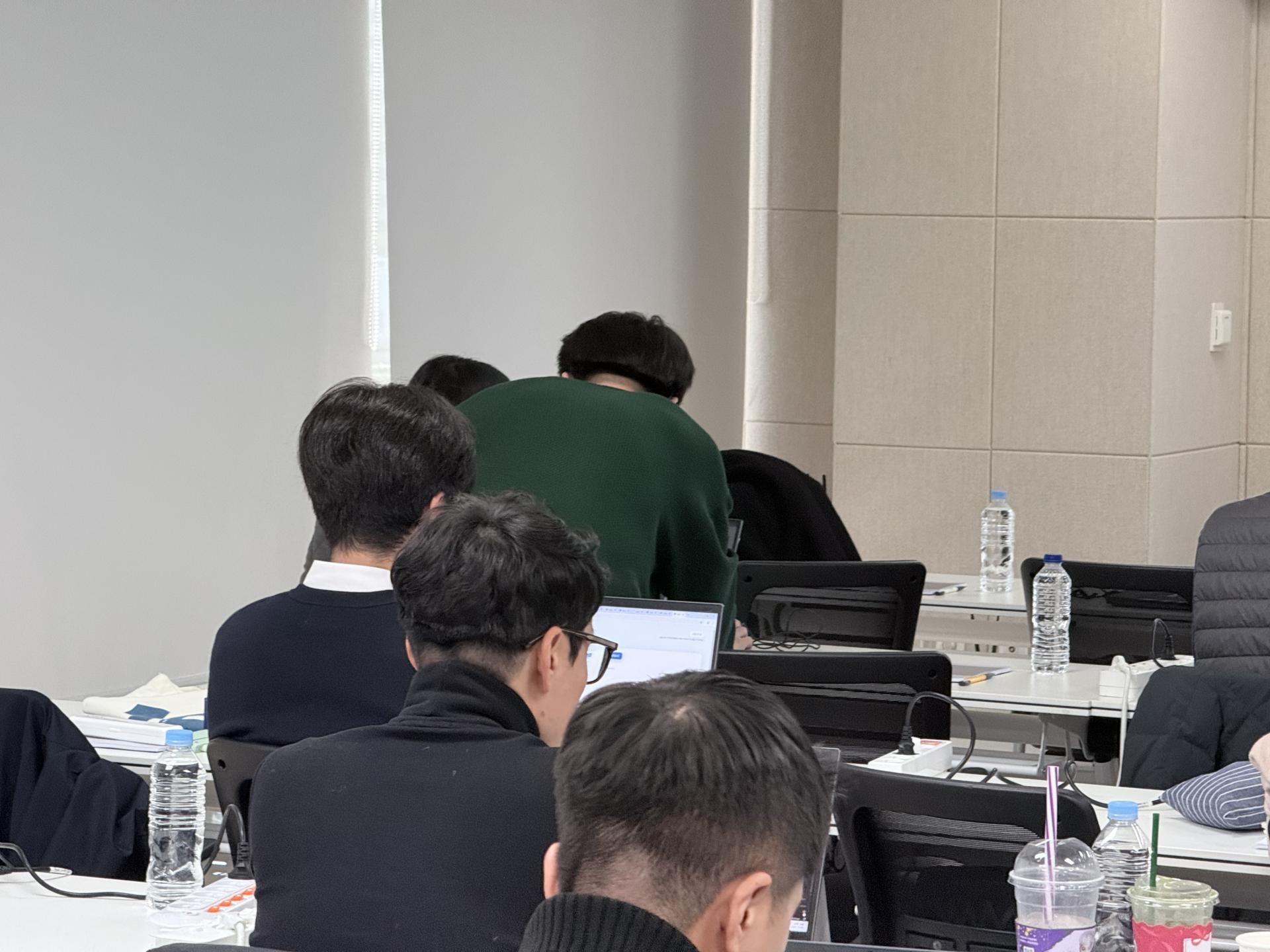 실습에 참여한 교육생들